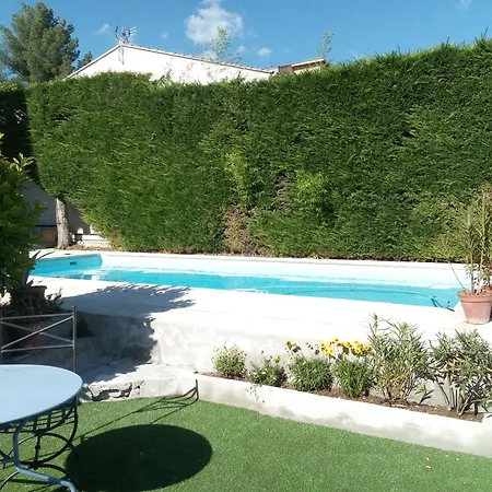 Hote-Aix-Centre-Garage-Piscine-3
