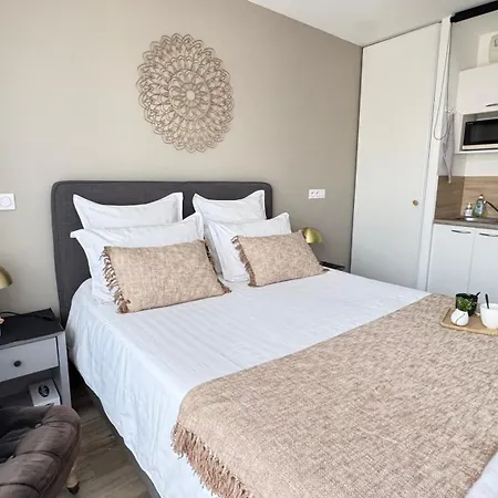 Sweet Home Studio Aix En Pce, Clim,Terrasse,Piscine,Pkg Gratuit-3